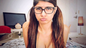 Mia Khalifa Biography: From Adult Industry Exit to Building a Jewelry Brand